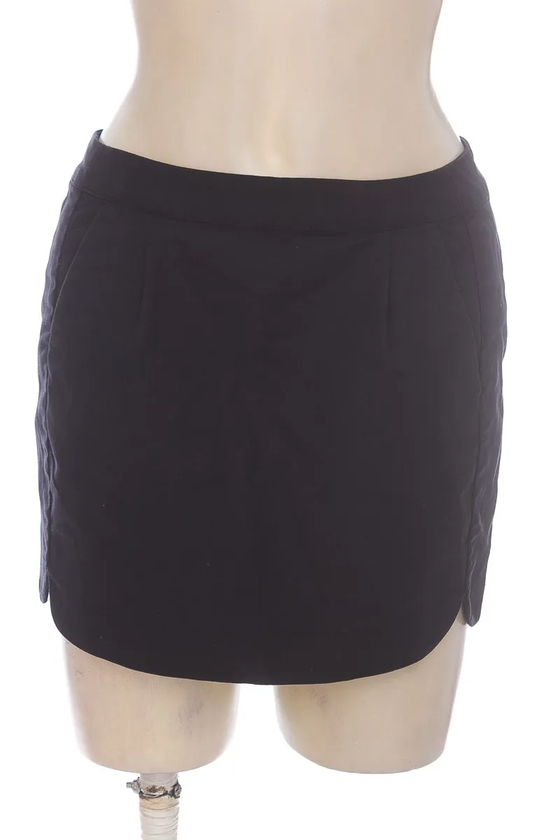 Falda color Negro - Stradivarius