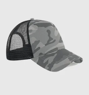 Gorra bicolor color camuflaje gris / negro. 