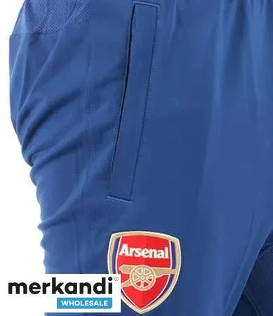 OFERTA DE TRES MODELOS DE PANTALONES DE LA MARCA PUMA DEL EQUIPO ARSENAL FOOTBALL CLUB AFC