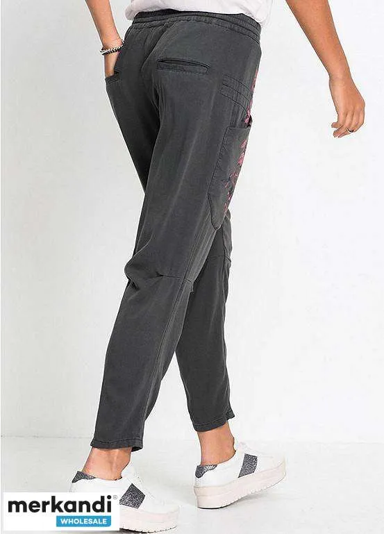 Pantalones de mujer, nuevo modelo, absolutamente nuevo, mujer, venta por correo, A ware