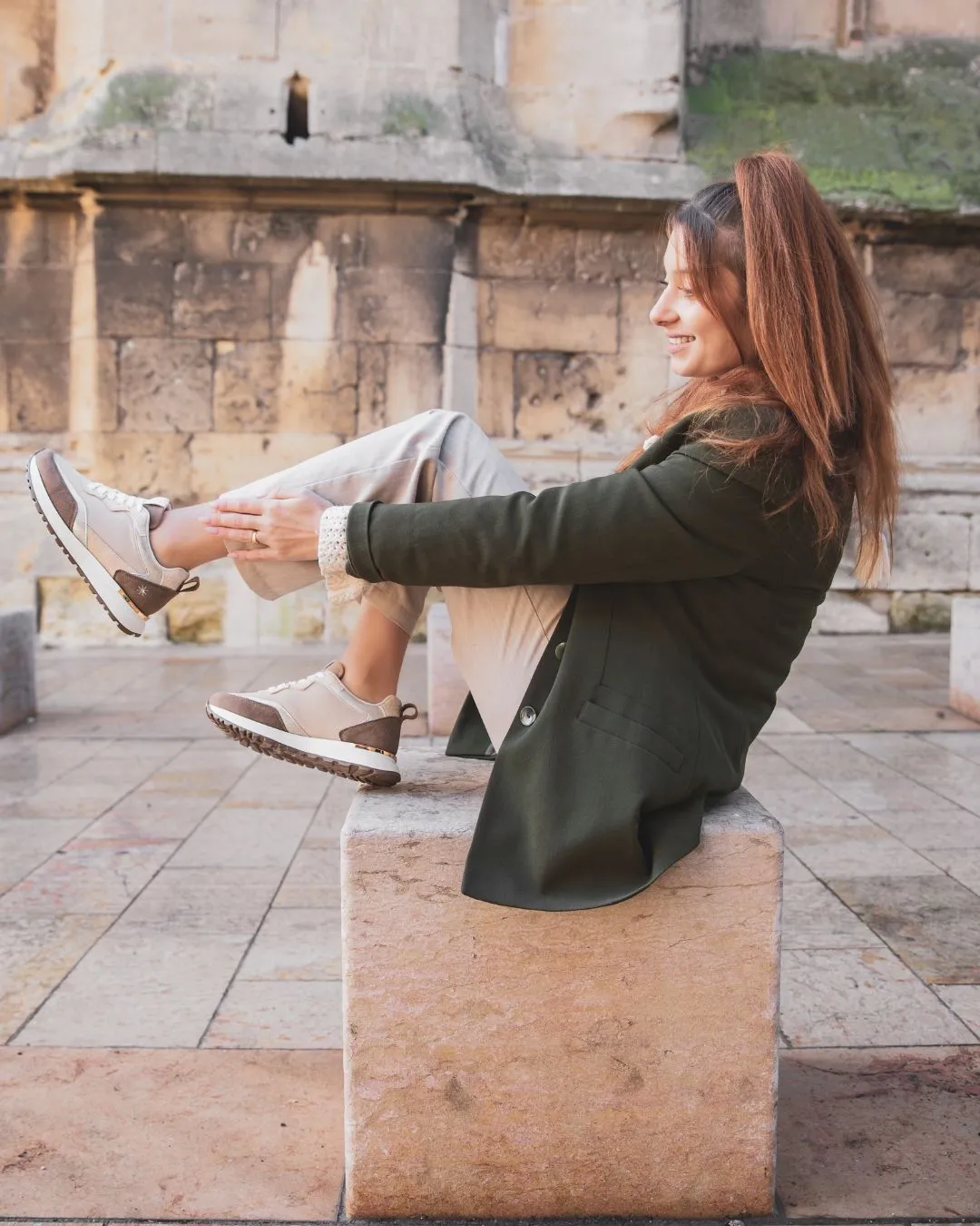 Zapatillas de mujer color camello con cordones - Ludivina